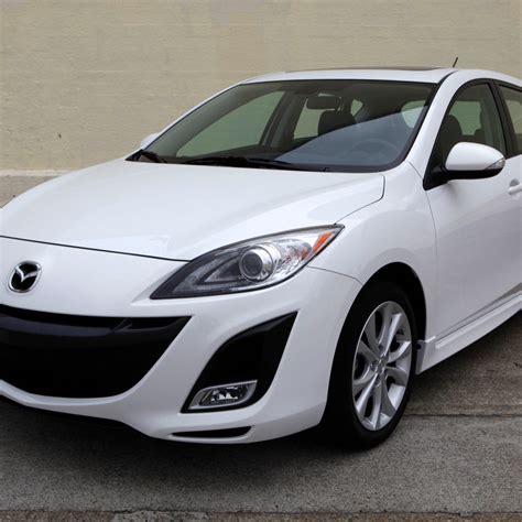Top Reasons to Choose a 2010 Mazda 3 for Reliable Driving