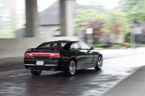 2011 Dodge Charger R T Test A Hemi Powered Kick In The Rear 2011 Dodge Charger R T Test A Hemi Powered Kick In The Rear