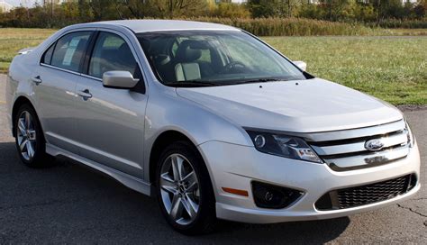 2011 Ford Fusion SEL: Complete Buying Guide and Review