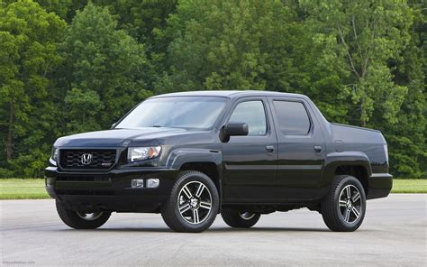 2011 Honda Ridgeline: A Complete Review of its Features and Performance