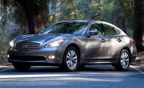 2011 Infiniti M35 M37 M56 4Dr Sdn Rwd Features And Specs 2011 Infiniti M35 M37 M56 4Dr Sdn Rwd Features And Specs