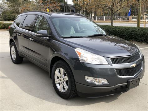2012 Chevrolet Traverse Review: Features, Performance, and Value