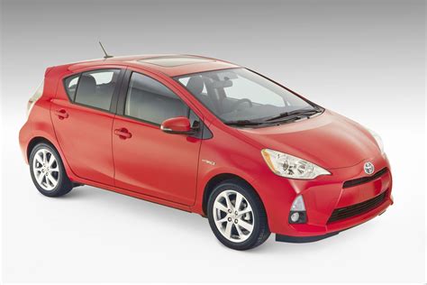 2012 Toyota Prius C Review Pricing And Specs Carfax 2012 Toyota Prius C Review Pricing And Specs Carfax