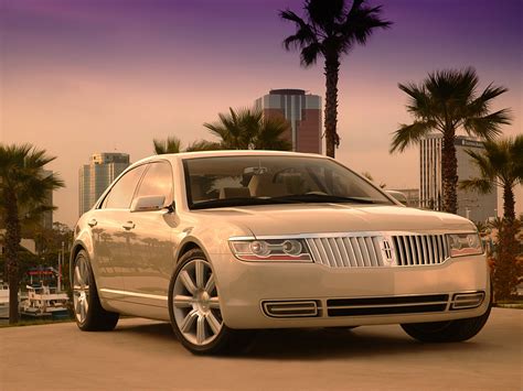 2013 Lincoln Zephyr Review: Features, Performance, and Buying Tips