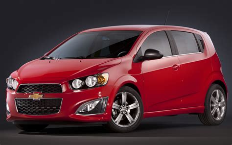 2013 Sonic Chevrolet: The Ultimate Compact Car Review