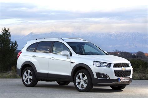 2014 Chevrolet Captiva Review: Features, Performance, and Pricing