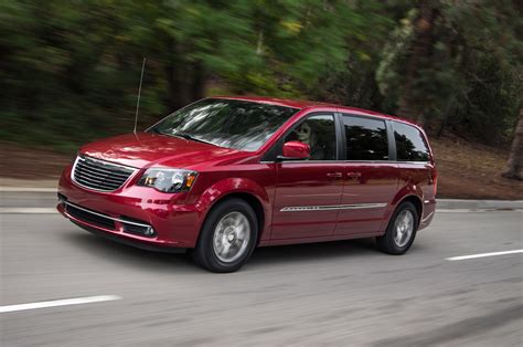 2014 Chrysler Town Country S First Test Motor Trend