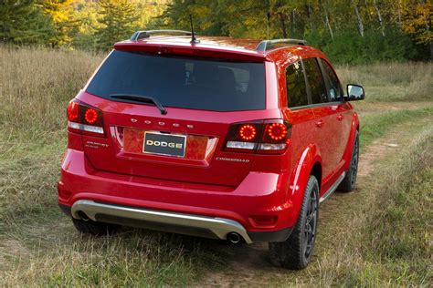 2014 Dodge Journey Crossover: Key Features and Buying Tips