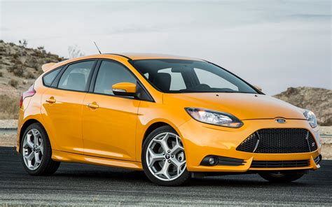 2014 Ford Focus ST Review: Performance, Features, and Buying Tips