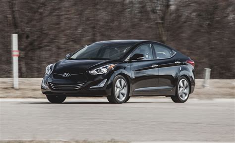 2014 Hyundai Elantra Sedan Test 8211 Review 8211 Car And Driver