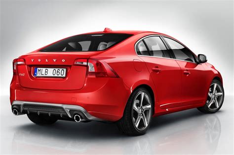 Top Features and Reviews of the 2014 Volvo S60