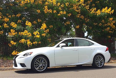 2015 Lexus Is 250 Review Sporty Luxury For Budget Minded Professionals Carnichiwa