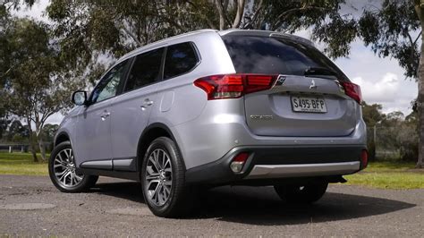 2015 Mitsubishi Outlander Xls 4X4 Review