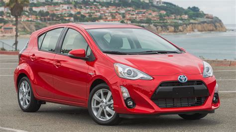 2015 Prius C Review: Pros, Cons, and Buying Tips