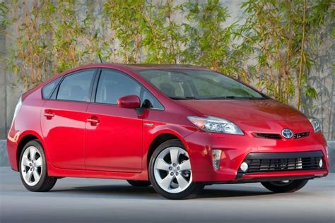 2015 Toyota Prius Review Ratings Edmunds