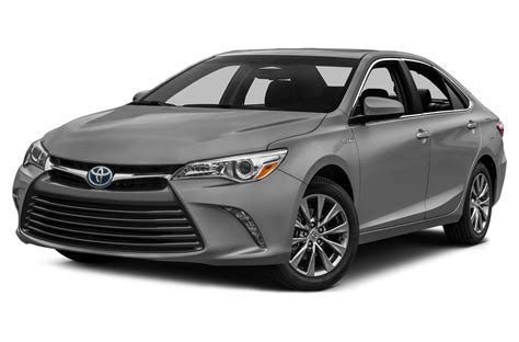 2016 Camry Review: Features, Performance, and Buying Tips