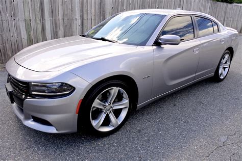 2016 Charger RT: The Ultimate Performance Sedan for Muscle Car Enthusiasts