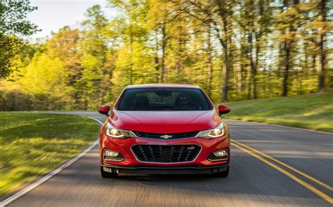 2016 Chevrolet Cruze Lt Review Well Equipped And Plain As Day