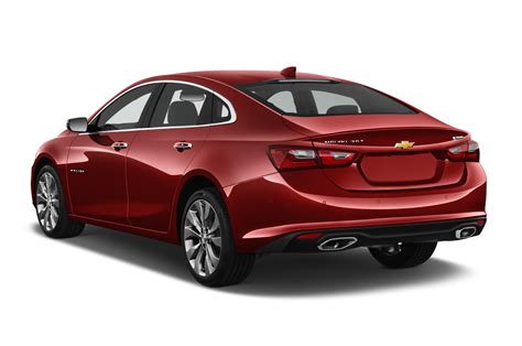 2016 Chevrolet Malibu Sedan Review: Features, Performance, and Pricing