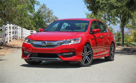 Discover the 2016 Honda Accord Sport Review and Features