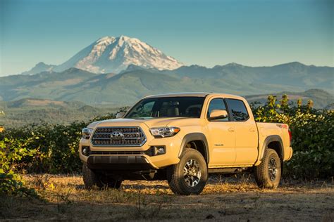 Top Reasons to Choose a 2016 Toyota Tacoma Truck for Your Next Adventure