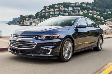 Top Benefits of Choosing a 2017 Chevrolet Malibu LT