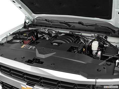 2017 Chevrolet Silverado 1500 Engine