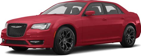 2017 Chrysler 300 Review Ratings Edmunds