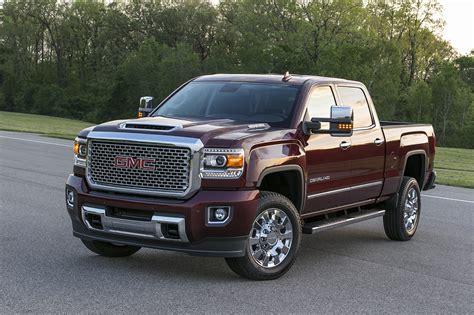 2017 Gmc Sierra Denali 2500Hd Diesel 7 Things To Know