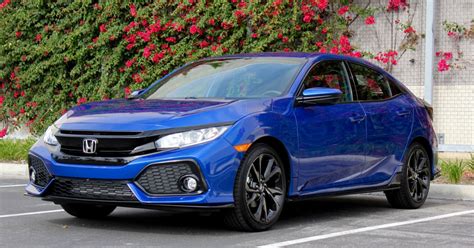 2017 Honda Civic Hatchback Sport In Depth Review Digital Trends
