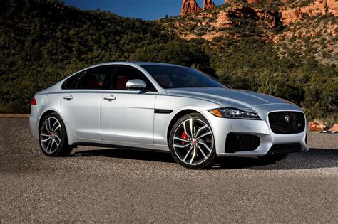 2017 Jaguar XF Review: Features, Performance, and Value