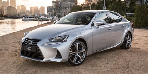 2017 Lexus Is Review