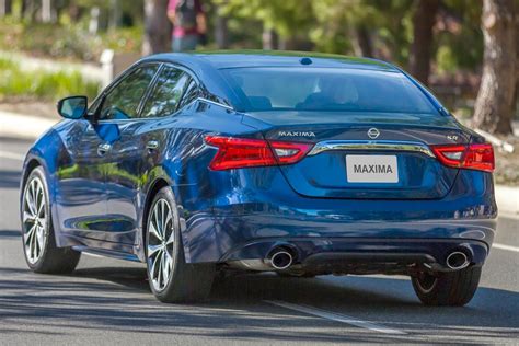 2017 Nissan Maxima Reviews Prices Ratings And Specs