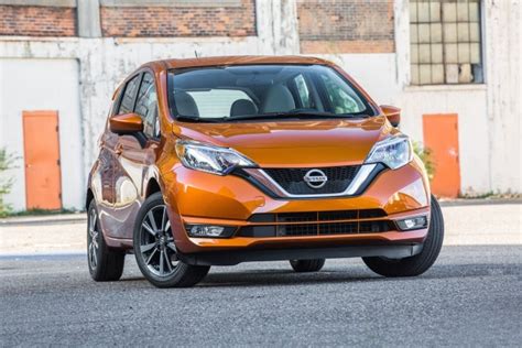 2017 Nissan Versa Note Review Ratings Edmunds