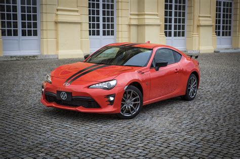 2017 Toyota 86 860 Special Edition Looks Faster But Isn T Drivemag Cars