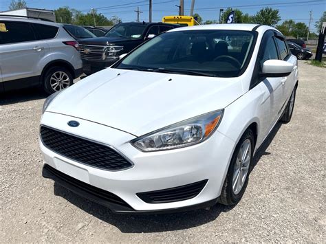 2018 Ford Focus SE: Features, Specs, and Buying Tips