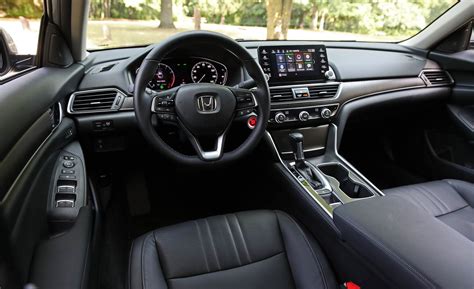 2018 Honda Accord Sport Review Style Performance And Tech Digital Trends