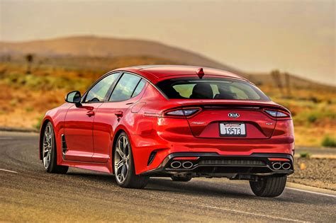 2018 Kia Stinger Review Kia Stinger Gt Review Autoguide Com 2018 Kia Stinger Review Kia Stinger Gt Review Autoguide Com