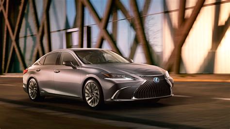 2018 Lexus ES Review: Features, Performance, and Buying Tips