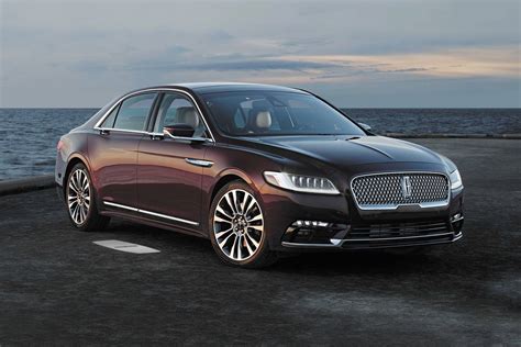 Discover the Style and Features of the 2018 Lincoln Continental