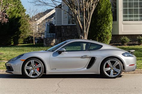 2018 Porsche 718 Cayman Review: Performance, Features, and Value