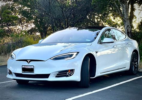 2018 Tesla Review: Features, Performance, and Value