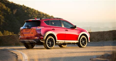 2018 Toyota Rav4 Buying Guide Answers To Top Questions About A Leading Crossover Autoblog 2018 Toyota Rav4 Buying Guide Answers To Top Questions About A Leading Crossover Autoblog