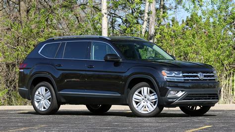 Top Features and Reviews of the 2018 Volkswagen Atlas