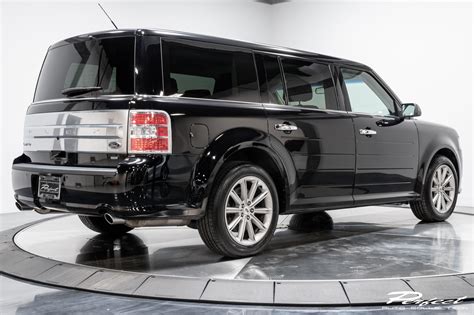 Experience the Comfort and Style of the 2019 Ford Flex Limited