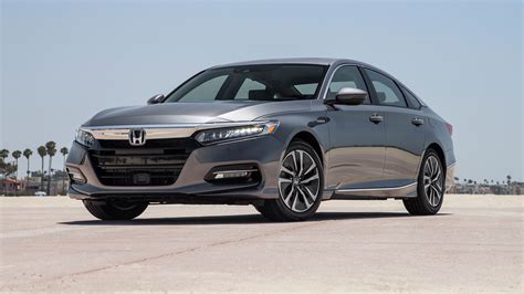 Top Reasons to Buy a 2019 Honda Accord Hybrid in 2024