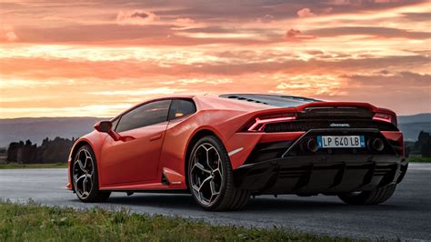 2019 Lamborghini Huracan: Unveiling the Ultimate Supercar Experience
