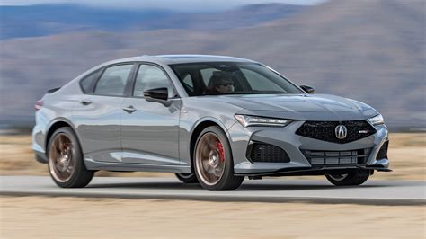 2020 Acura Tlx Review Expert Insights Pricing And Trims