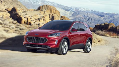 2020 Ford Escape Review Expert Insights Pricing And Trims