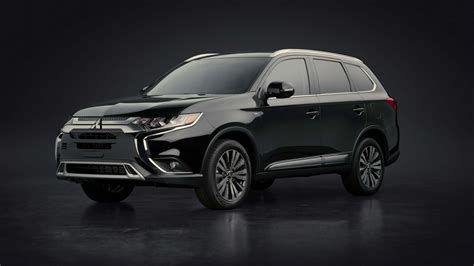 2020 Mitsubishi Outlander Review: Specs, Features, and Performance Insights